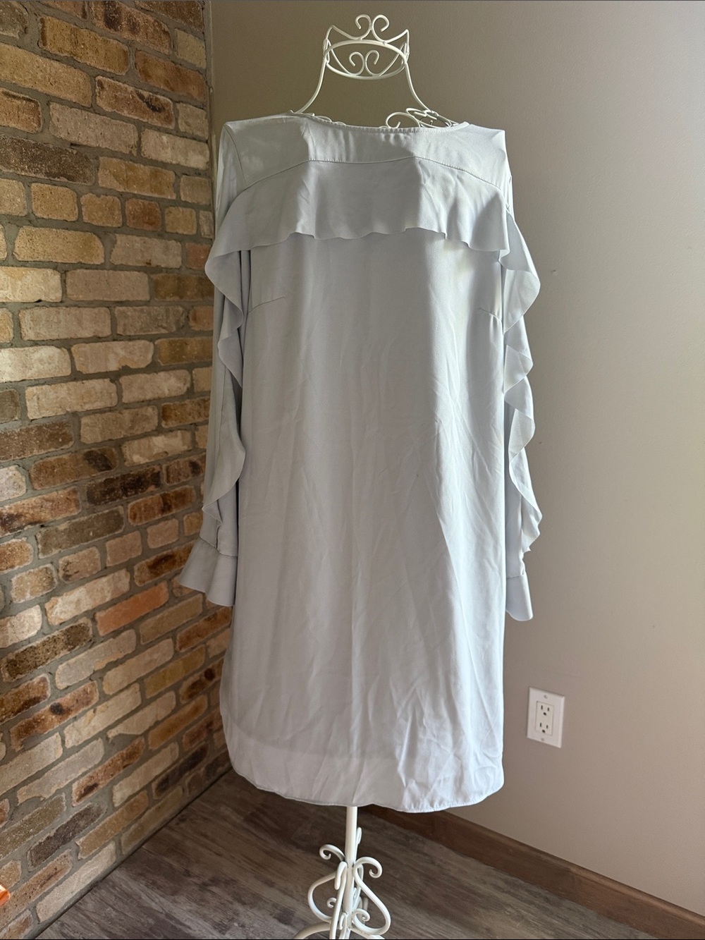 Banana Republic Light Gray Ruffle Long Sleeve Dress